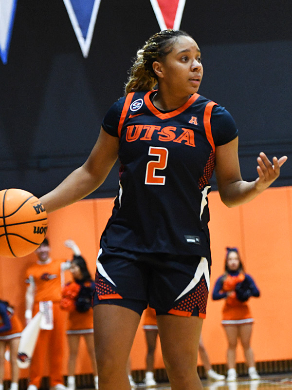 Ereauna Hardaway. East Carolina beat UTSA 65-58 in American Conference women's basketball on Tuesday, Jan. 20, 2026, at the Convocation Center. - Photo by Joe Alexander