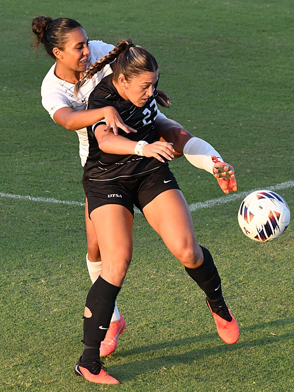 Brooklyn Bailey. UTSA women's soccer beat St. Mary's 4-1 on Sunday, Aug. 23, 2026, at Park West. - photo by Joe Alexander