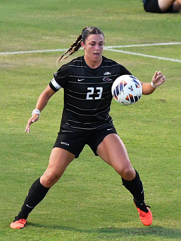 Brooklyn Bailey. UTSA women's soccer beat St. Mary's 4-1 on Sunday, Aug. 23, 2026, at Park West. - photo by Joe Alexander