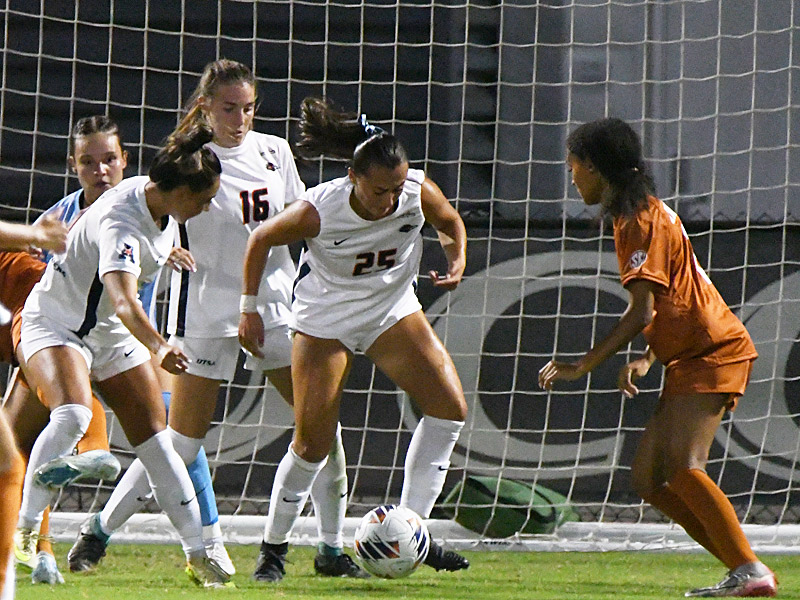 Olivia D'Ambrosia. UTSA women's soccer exhibition against Texas on Wednesday, Aug. 5, 2026, at UTSA Park West. - photo by Joe Alexander