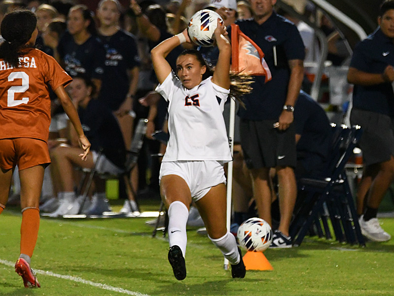 Olivia D'Ambrosia. UTSA women's soccer exhibition against Texas on Wednesday, Aug. 5, 2026, at UTSA Park West. - photo by Joe Alexander