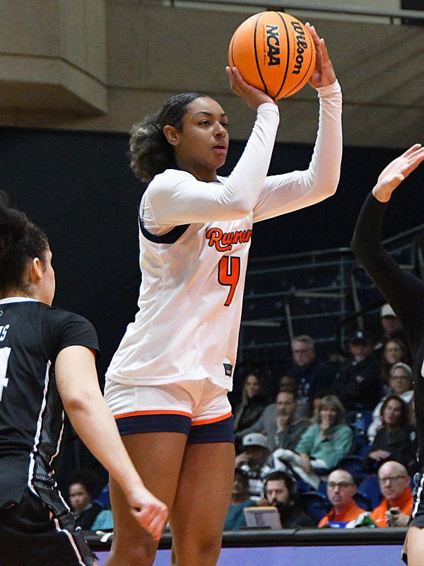 Damara Allen. Rice beat UTSA 65-55 in American Conference women's basketball on Saturday, Jan. 31, 2026, at the Convocation Center. - Photo by Joe Alexander