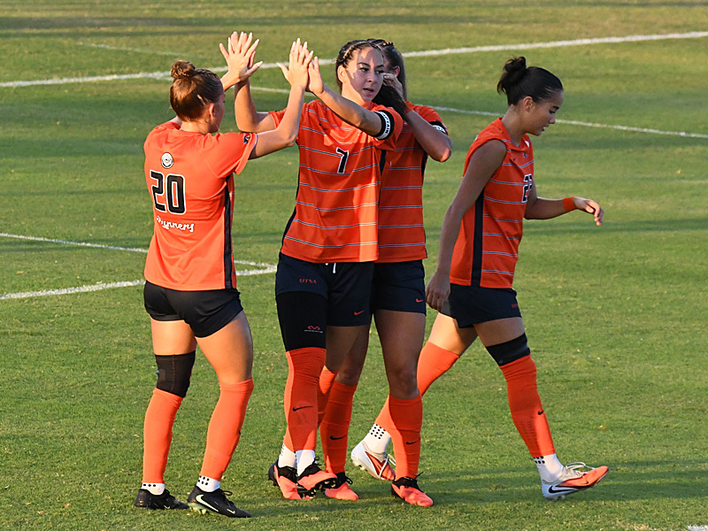 Ava Jackson (7) scored UTSA's first goal in Thursday's 2-0 women's soccer victory over Colorado College at Park West. - photo by Joe Alexander