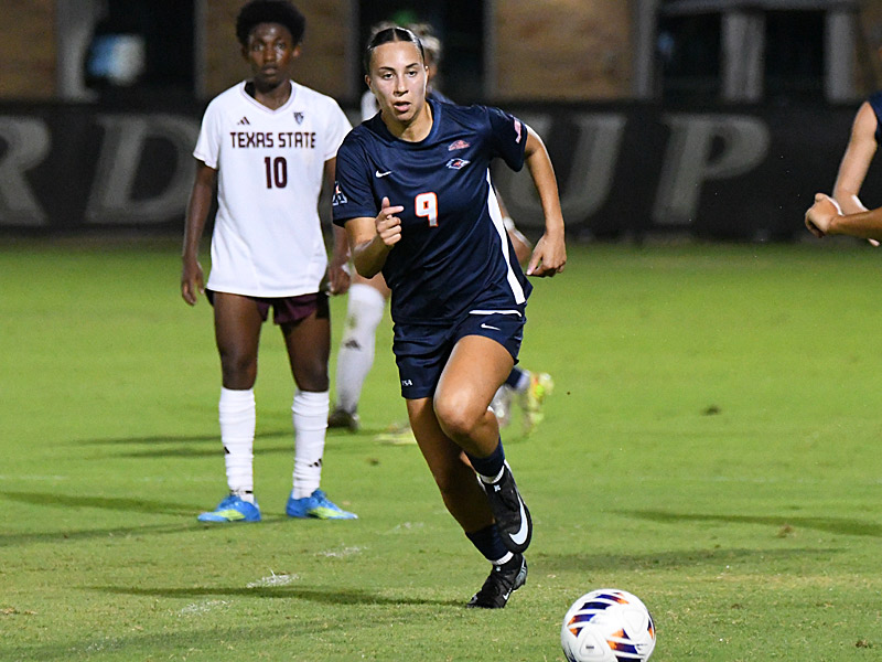 Dulci Binns. UTSA and Texas State tied 2-2 in their women's soccer season opener on Wednesday, Aug. 12, 2026, at Park West. - photo by Joe Alexander