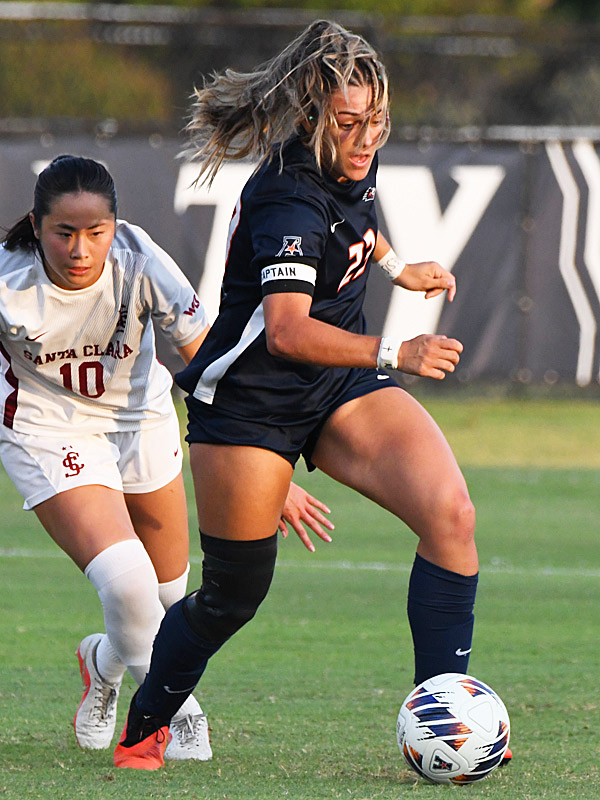 Brooklyn Bailey. UTSA women's soccer lost to Santa Clara 1-0 on Thursday, Sept. 17, 2026, at Park West. - photo by Joe Alexander