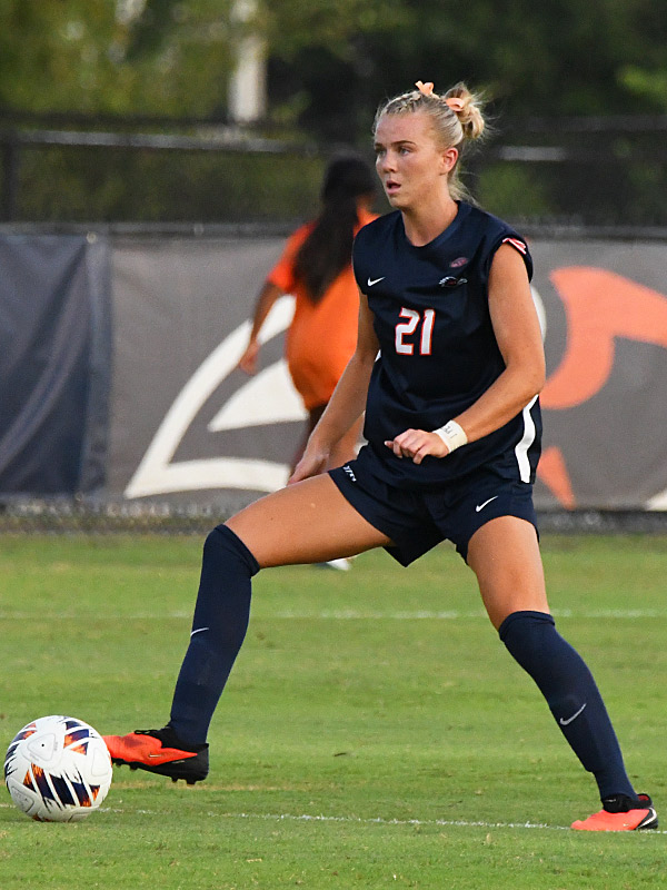 Caroline Pelkofski. UTSA women's soccer lost to Santa Clara 1-0 on Thursday, Sept. 17, 2026, at Park West. - photo by Joe Alexander