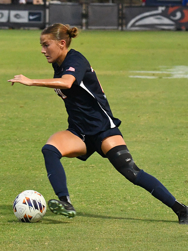 Sabrina Taber. UTSA women's soccer lost to Santa Clara 1-0 on Thursday, Sept. 17, 2026, at Park West. - photo by Joe Alexander