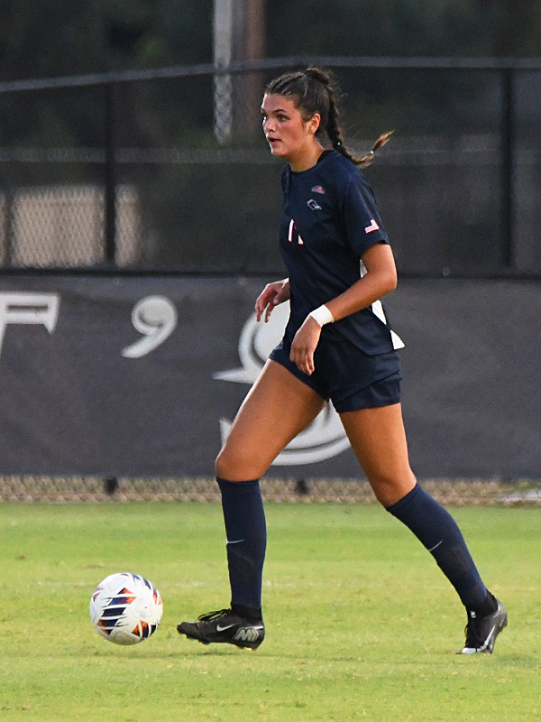 Sofia Peters. UTSA women's soccer lost to Santa Clara 1-0 on Thursday, Sept. 17, 2026, at Park West. - photo by Joe Alexander