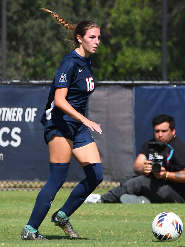 Kacey Grahmann: UTSA women's soccer's 2-1 victory over UAB on Sunday, Oct. 11, 2026, at Park West. - photo by Joe Alexander