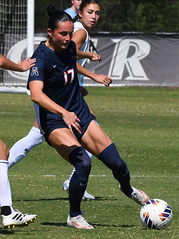 Sadie Paul: UTSA women's soccer's 2-1 victory over UAB on Sunday, Oct. 11, 2026, at Park West. - photo by Joe Alexander
