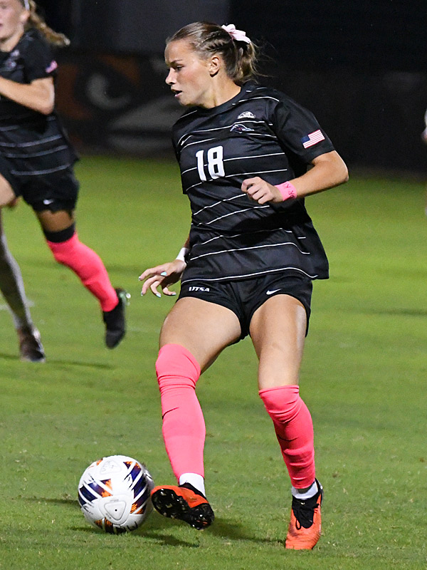 Lilli Denhardt. UTSA women's soccer lost to Rice 3-0 on Friday, Oct. 2, 2026, at Park West in American Conference action. - photo by Joe Alexander