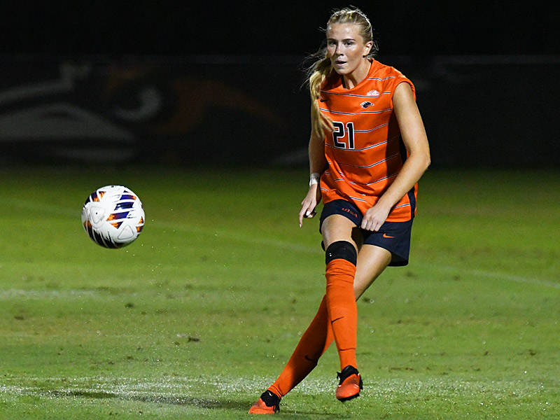 Caroline Pelkofski. UTSA women's soccer tied Tulsa 1-1 on Thursday, Oct. 15, 2026, at Park West. - photo by Joe Alexander