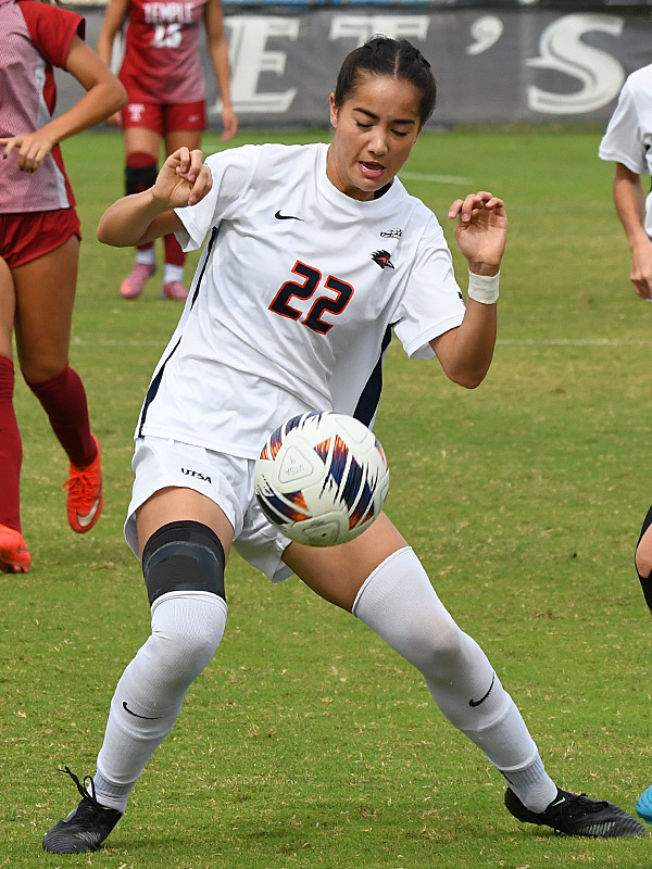 Olivia Christodoulides. UTSA beat Temple 1-0 in American Conference women's soccer at Park West, Sunday, Oct. 25, 2026. - photo by Joe Alexander