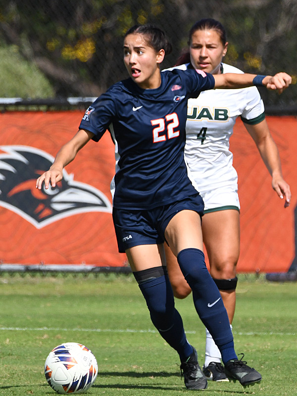 Olivia Christodoulides: UTSA women's soccer's 2-1 victory over UAB on Sunday, Oct. 11, 2026, at Park West. - photo by Joe Alexander