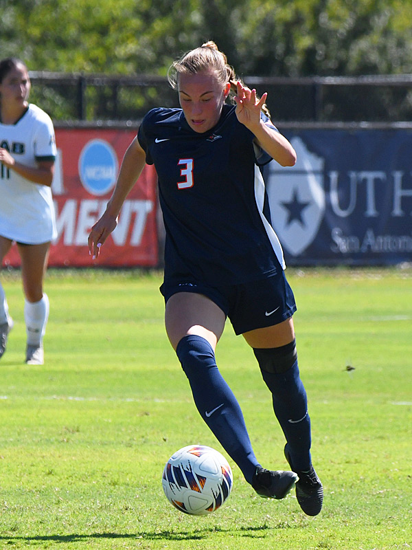 Bri Carrington: UTSA women's soccer's 2-1 victory over UAB on Sunday, Oct. 11, 2026, at Park West. - photo by Joe Alexander