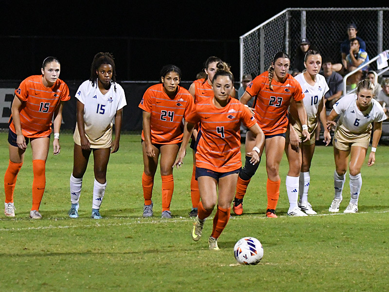 UTSA women's soccer tied Tulsa 1-1 on Leah Varela's penalty kick goal in the second half on Thursday, Oct. 15, 2026, at Park West. - photo by Joe Alexander