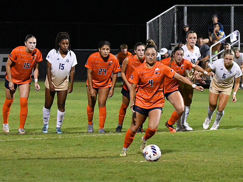 UTSA women's soccer tied Tulsa 1-1 on Leah Varela's penalty kick goal in the second half on Thursday, Oct. 15, 2026, at Park West. - photo by Joe Alexander