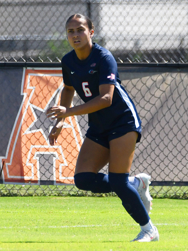 Jazira Gonzalez: UTSA women's soccer's 2-1 victory over UAB on Sunday, Oct. 11, 2026, at Park West. - photo by Joe Alexander