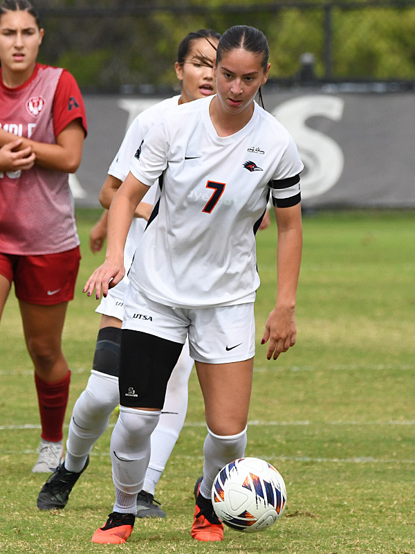 Ava Jackson. UTSA beat Temple 1-0 in American Conference women's soccer at Park West, Sunday, Oct. 25, 2026. - photo by Joe Alexander