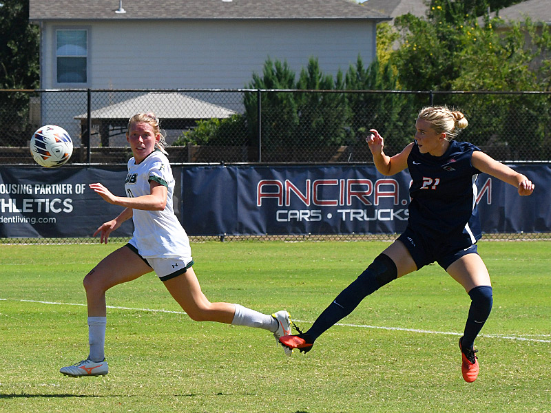 Caroline Pelkofski scored the second goal in USTA women's soccer's 2-1 victory over UAB on Sunday at Park West. - photo by Joe Alexander