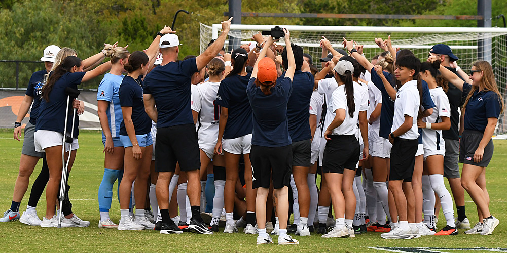 UTSA beat Temple 1-0 in American Conference women's soccer at Park West, Sunday, Oct. 25, 2026. - photo by Joe Alexander